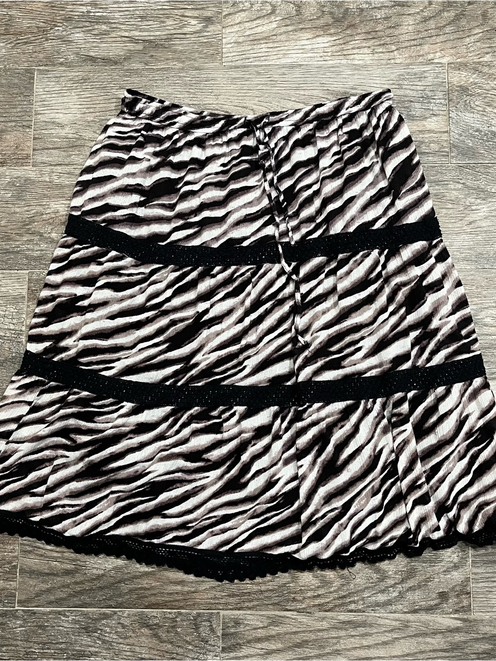 Women’s Zebra Print A-Line Skirt - Black and White